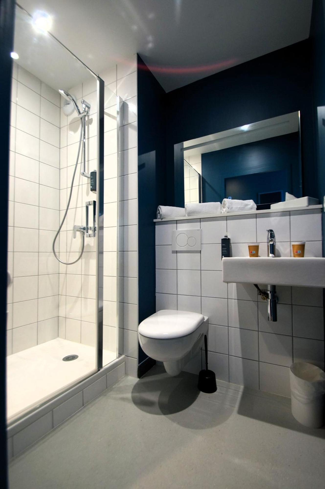 Ibis Budget Loudeac Velodrome Bagian luar foto