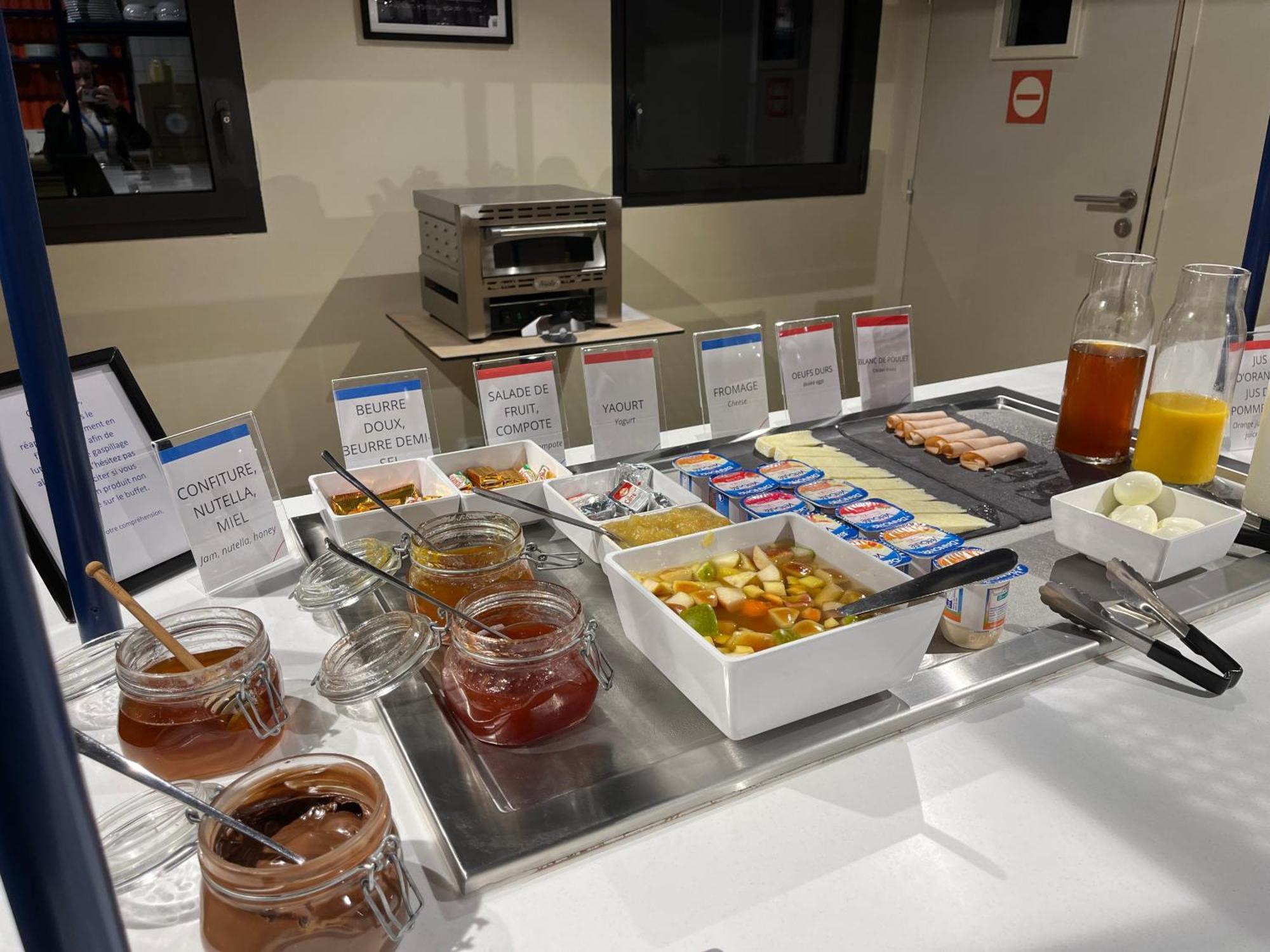 Ibis Budget Loudeac Velodrome Bagian luar foto